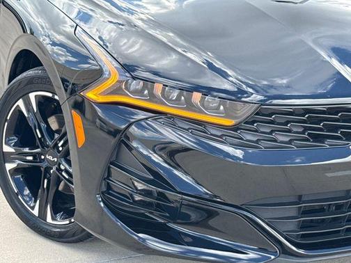 Ebony Black 2024 Kia K5 GT-Line