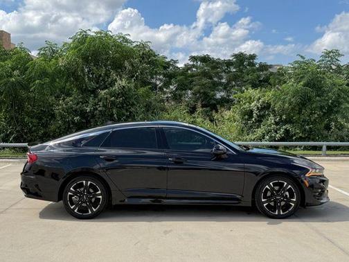 Ebony Black 2024 Kia K5 GT-Line