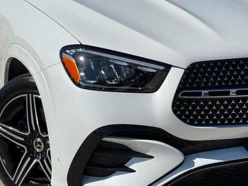 MANUFAKTUR Moonlight White Metallic 2025 Mercedes-Benz GLE 350 Base 4MATIC