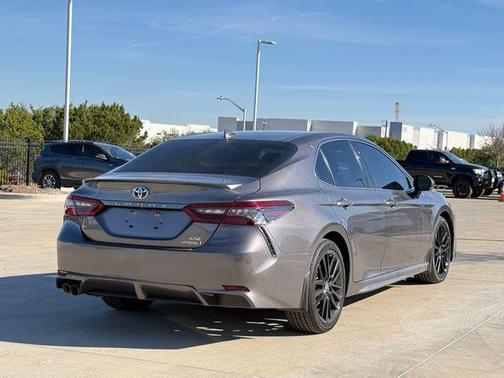 2024 Toyota Camry Hybrid XSE