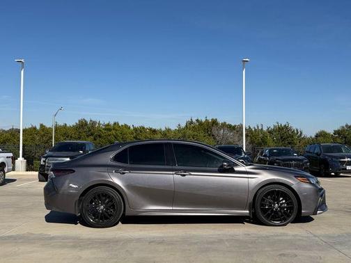 2024 Toyota Camry Hybrid XSE