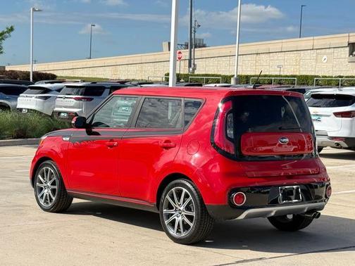 Inferno Red 2018 Kia Soul !