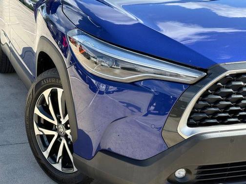 Blue Crush Metallic 2024 Toyota Corolla Cross XLE