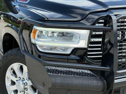 Diamond Black 2022 RAM 2500 Laramie