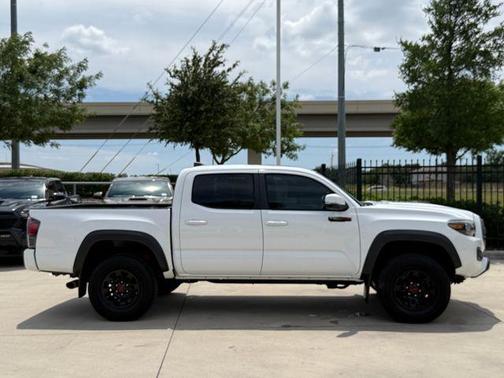Super White 2019 Toyota Tacoma TRD Pro