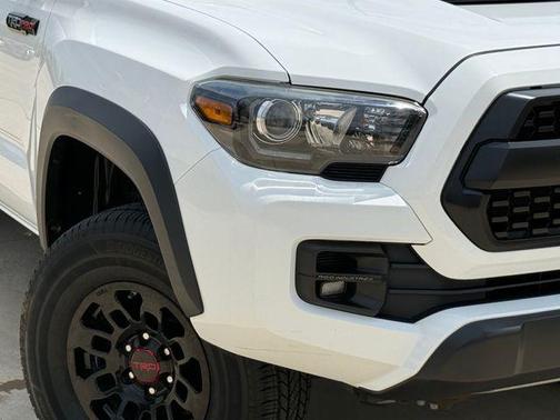 Super White 2019 Toyota Tacoma TRD Pro