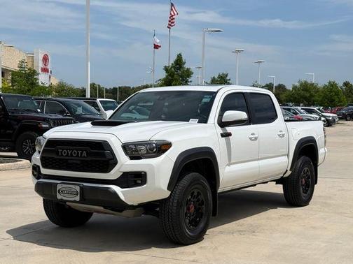 Super White 2019 Toyota Tacoma TRD Pro