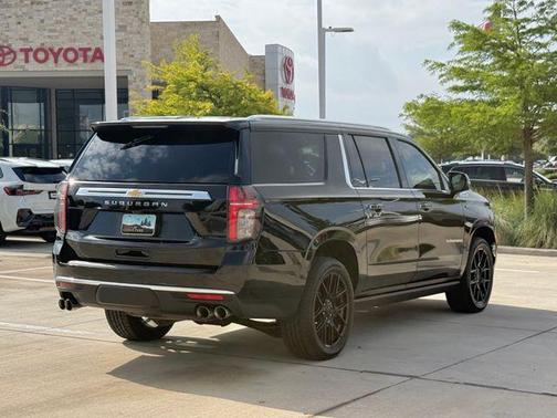 Black 2023 Chevrolet Suburban High Country