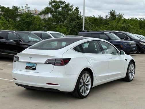 Pearl White 2019 Tesla Model 3 Mid Range