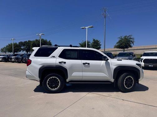 Ice 2026 Toyota 4Runner Hybrid TRD Off Road Premium
