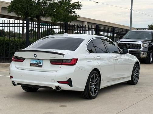 Alpine White 2019 BMW 330 i