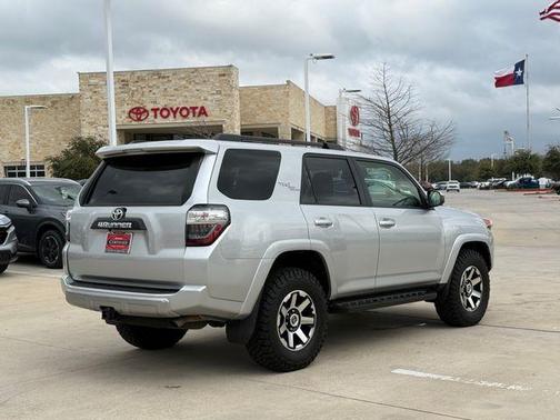 2023 Toyota 4Runner TRD Off Road