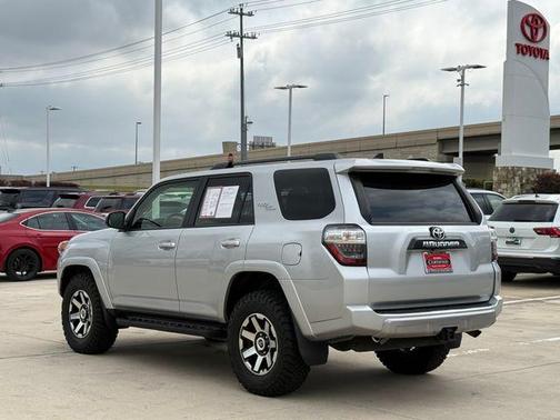 2023 Toyota 4Runner TRD Off Road