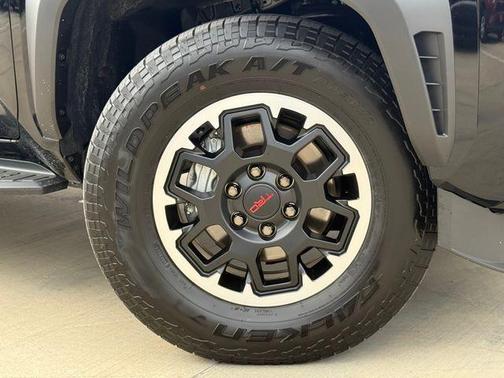 2025 Toyota 4Runner Sport