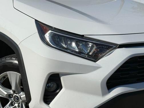 Super White 2021 Toyota RAV4 XLE
