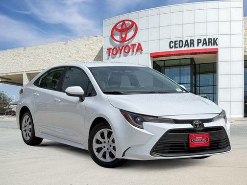 Ice 2026 Toyota Corolla LE