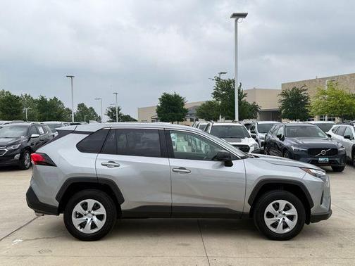 Silver Sky 2025 Toyota RAV4 LE