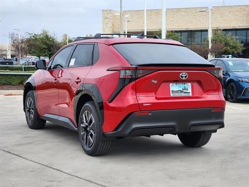 2026 Toyota bZ XLE PLUS
