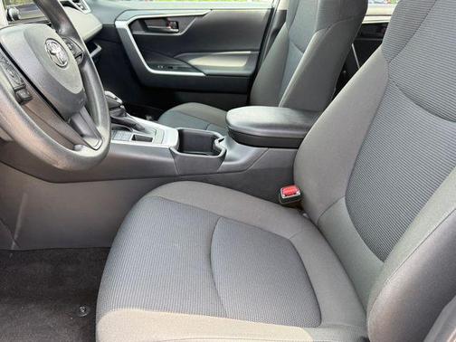 Silver Sky Metallic 2025 Toyota RAV4 LE
