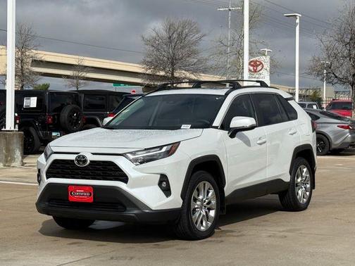2024 Toyota RAV4 XLE Premium