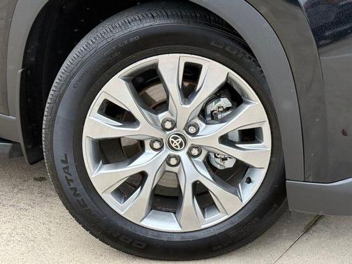 Midnight Black Metallic 2026 Toyota Grand Highlander LIMITED