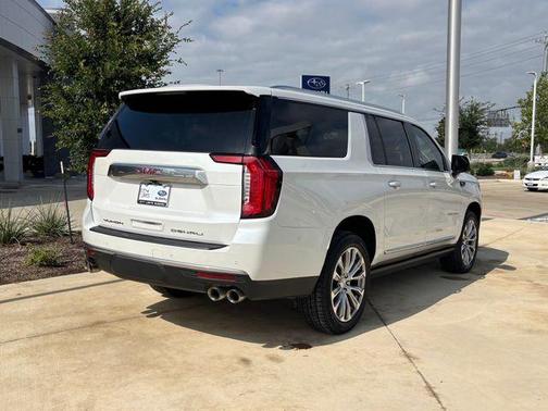 White Frost 2023 GMC Yukon XL Denali