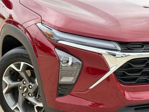 Crimson 2025 Chevrolet Trax LT