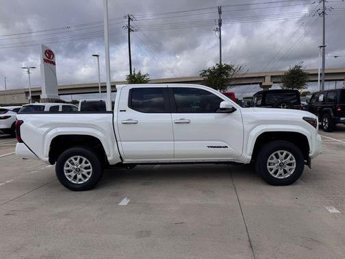 Ice 2026 Toyota Tacoma SR5