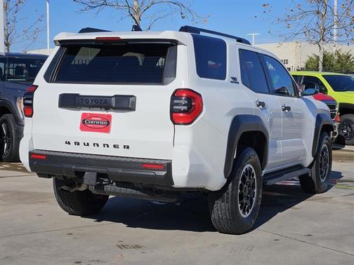 2025 Toyota 4Runner Sport