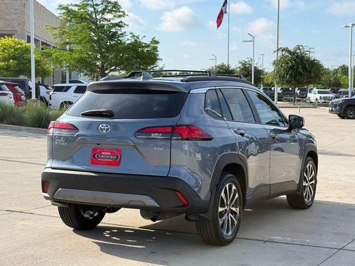 CELESTITE 2023 Toyota Corolla Cross XLE
