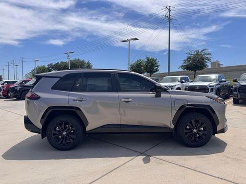 Meteorite 2026 Toyota RAV4 SE