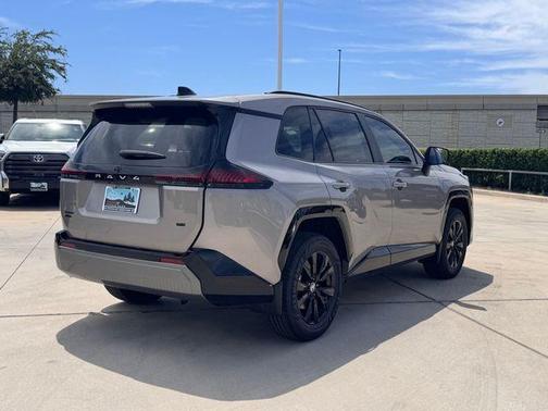 Meteorite 2026 Toyota RAV4 SE