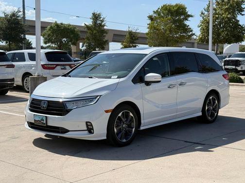 Platinum White Pearl 2022 Honda Odyssey Elite