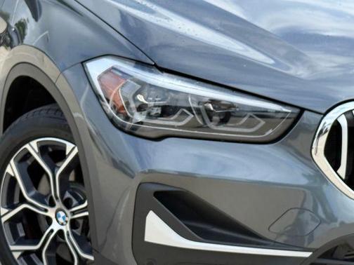 Mineral Gray Metallic 2022 BMW X1 sDrive28i