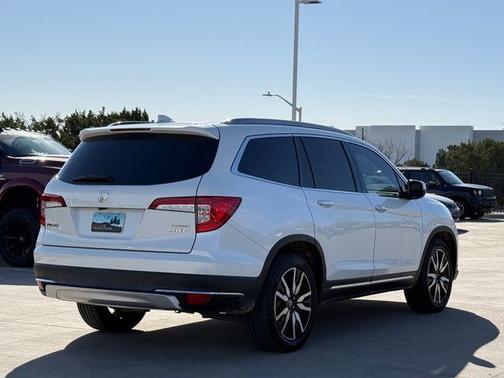 2020 Honda Pilot Touring 7-Passenger