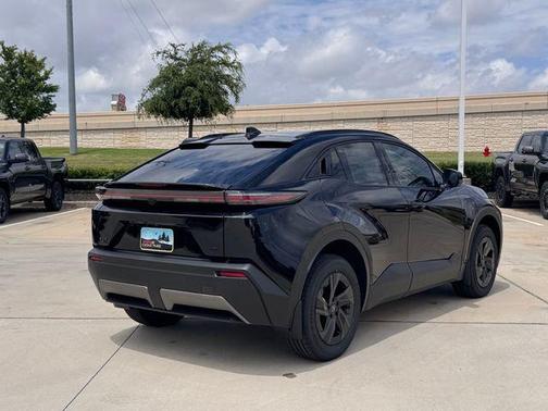 Midnight Black 2026 Toyota C-HR SE