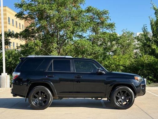 Attitude Black Metallic 2015 Toyota 4Runner SR5