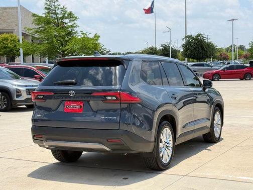 Storm 2024 Toyota Grand Highlander