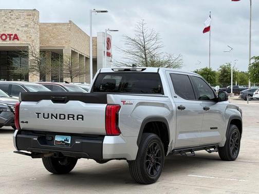 2023 Toyota Tundra SR5