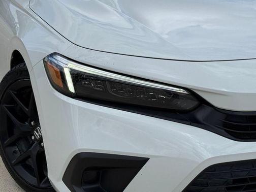 Platinum White 2022 Honda Civic Sport