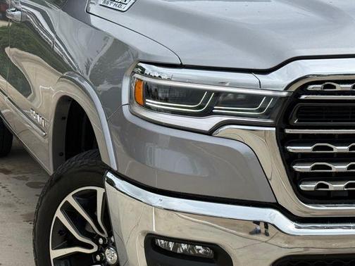 Billet Silver Metallic 2025 RAM 1500 Limited