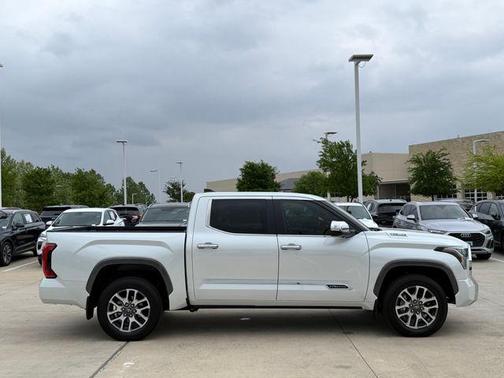 Pearl 2025 Toyota Tundra Hybrid 1794 Edition