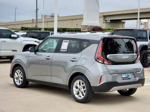 Steel Gray 2025 Kia Soul LX