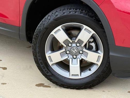 Radiant Red 2025 Honda Ridgeline RTL
