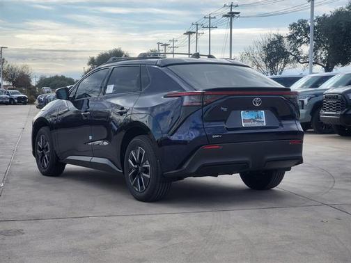 2026 Toyota bZ XLE PLUS