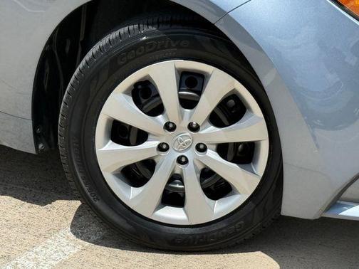 CELESTITE 2025 Toyota Corolla Hybrid LE