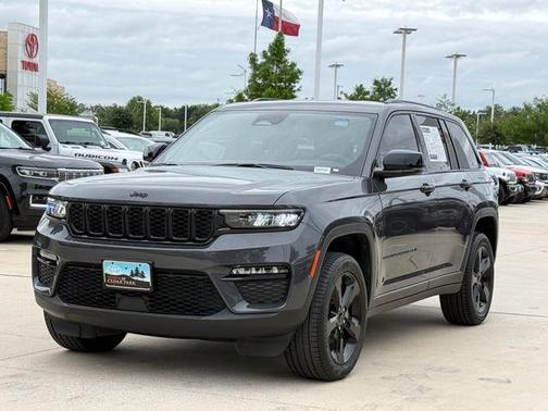 Metallic 2024 Jeep Grand Cherokee Limited