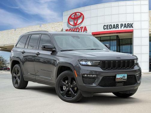 Metallic 2024 Jeep Grand Cherokee Limited