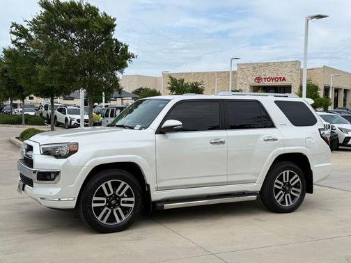 Blizzard Pearl 2017 Toyota 4Runner Limited
