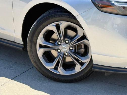 Lunar Silver Metallic 2023 Honda Accord EX